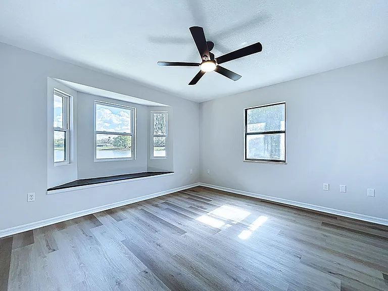 2881 Hammock Dr — Photo 21