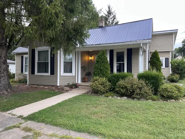 210 Bayless Ave, Lynchburg, OH