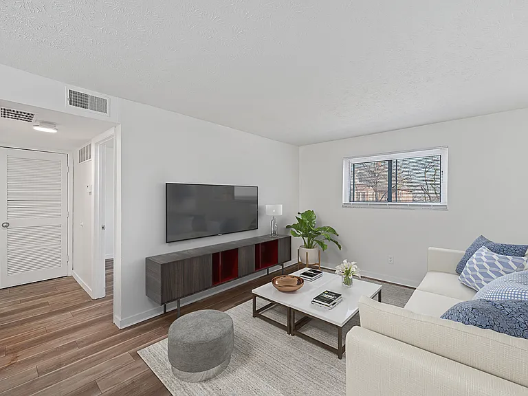 2634 Stanton Ave #6 — Photo 3