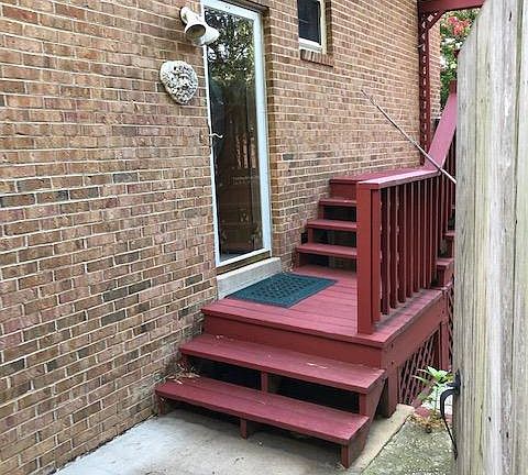 3rd image of 819 S Stafford St