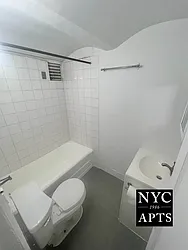 Rented by New York City Apartments