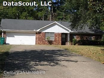 1st image of 4002 King Richard Cir