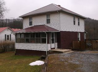 822 Old Princeton Rd, Bluefield, WV 24701