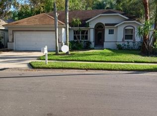 137 Wood Dove Ave, Tarpon Springs, FL 34689