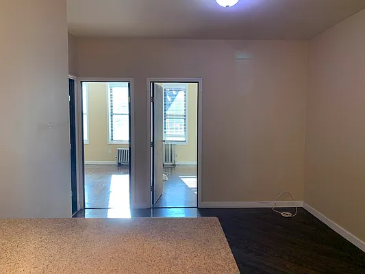 Rented by Voro, LLC | media 31