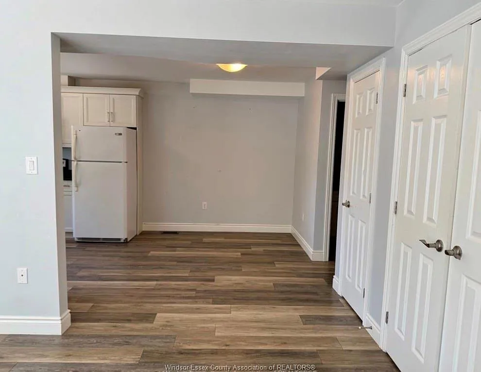2 bed, 1.5 bath, $2,295 — Photo 3