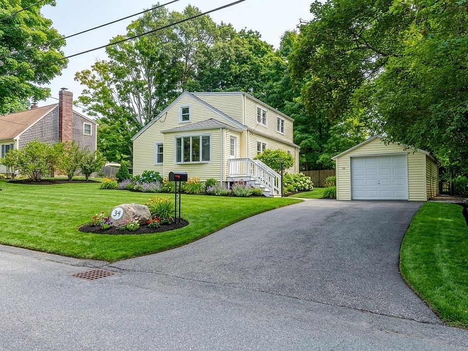 1st image of 34 Hawthorne St
