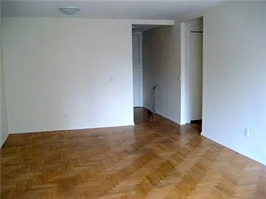 Rented by Citywise Real Estate | media 19