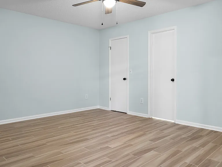 3850 Windridge Ct #1 — Photo 7