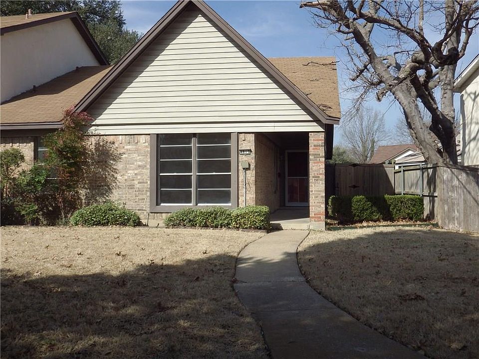 1st image of 4815 Rollingwood Ct