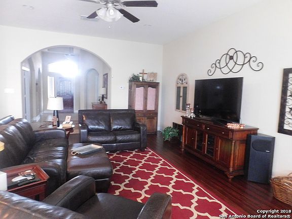 5th image of 408 Bison Ln