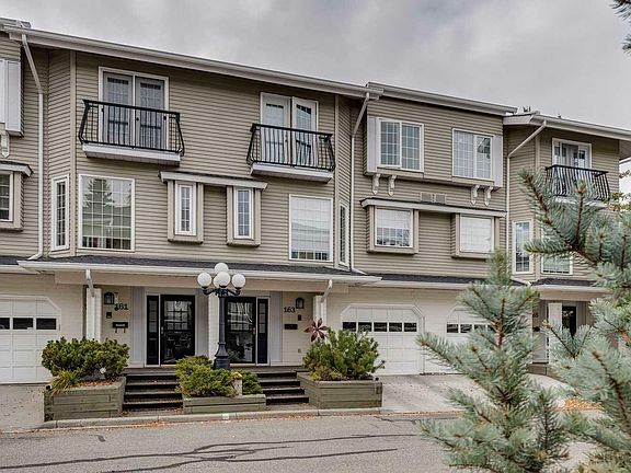 3rd image of 163 42nd St NW Unit 163