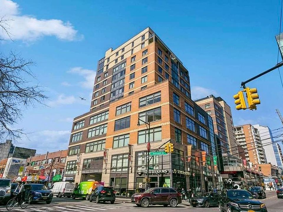 1st image of 39-16 Prince St #6G