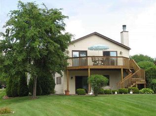 215 Lake Summerset Rd, Davis, IL 61019