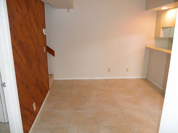 4th image of 3787 Victoria Dr