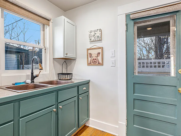 510 Glenwood Ave SE — Photo 14