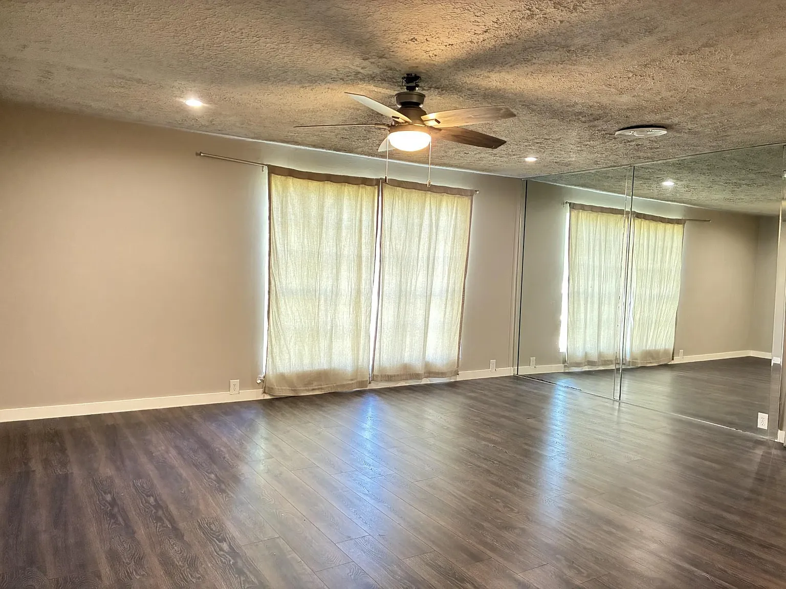 7510 Shadyvilla Ln — Photo 3