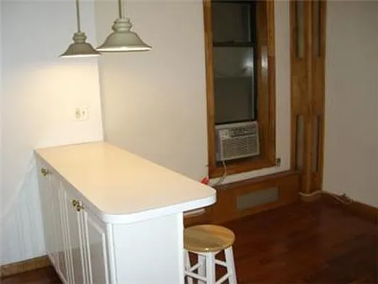 Rented by Baruch Investors | media 12