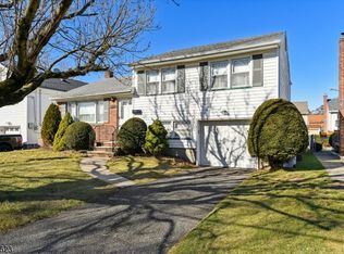 1122 Gruber Ave, Union, NJ 07083