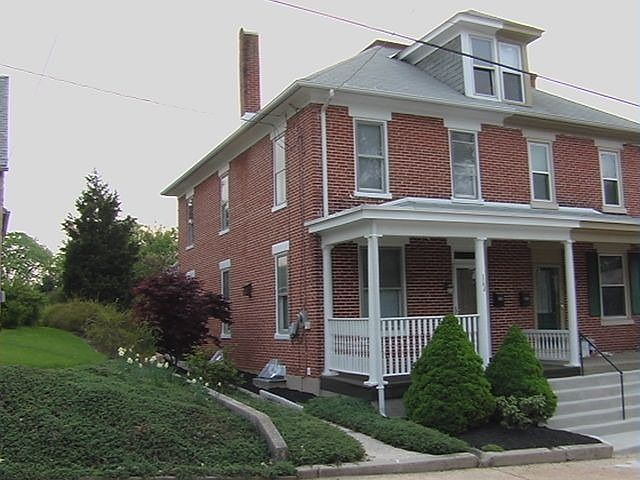1st image of 164 S 2nd St