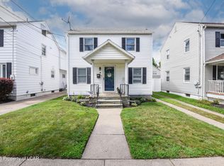 88 N Goodwin Ave, Kingston, PA 18704
