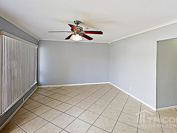 5th image of 541 N 66th Ter