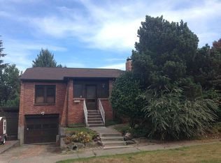 9806 32nd Ave NE, Seattle, WA 98115