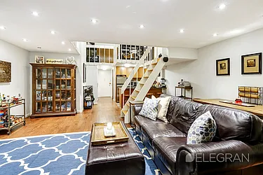 Rented by (Legacy) Elegran