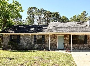 1077 Desert Shield St, Hinesville, GA 31313