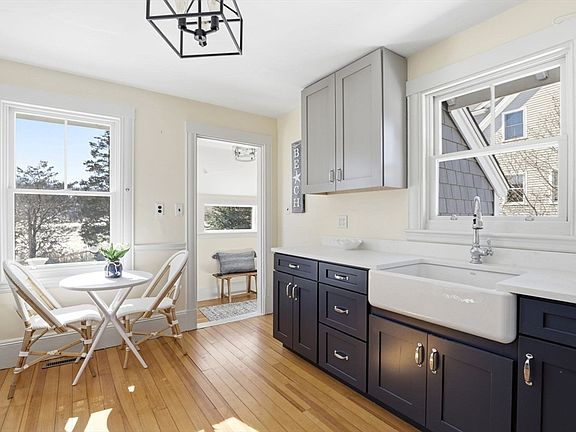 2nd image of 2 Cliff Rd