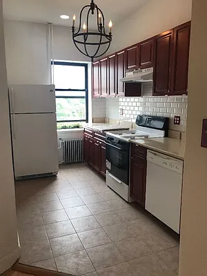 Rented by Limestone Realty Bklyn, LLC | media 24