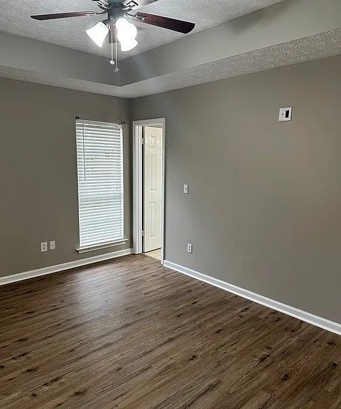 508 Deer Path — Photo 24