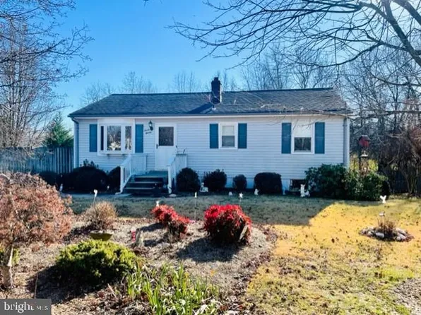 711 Worcester St, La Plata, MD 20646