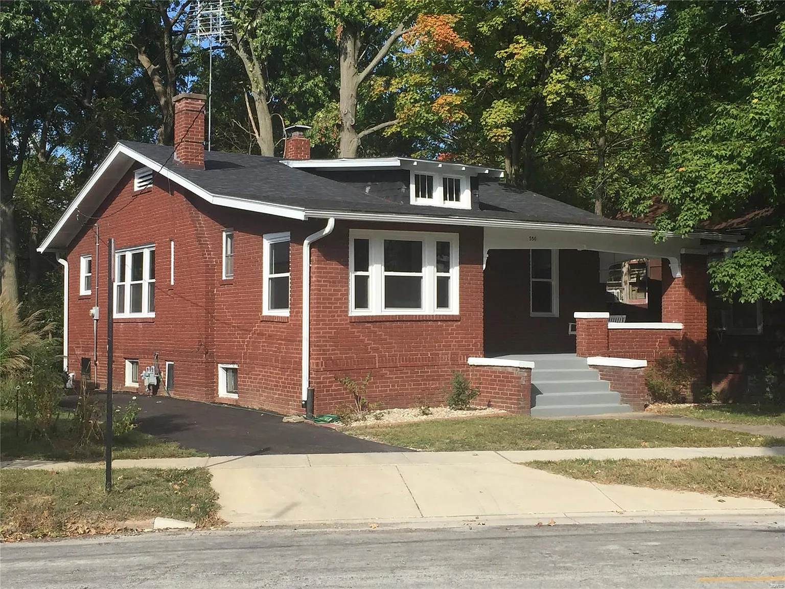 550 N Kansas St photo 1