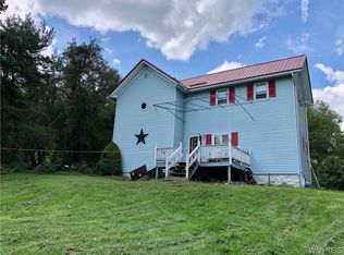 10008 S Lake Rd, Pavilion, NY 14525