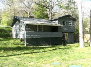 1748 Upper Schooner Rd, Nashville, IN 47448