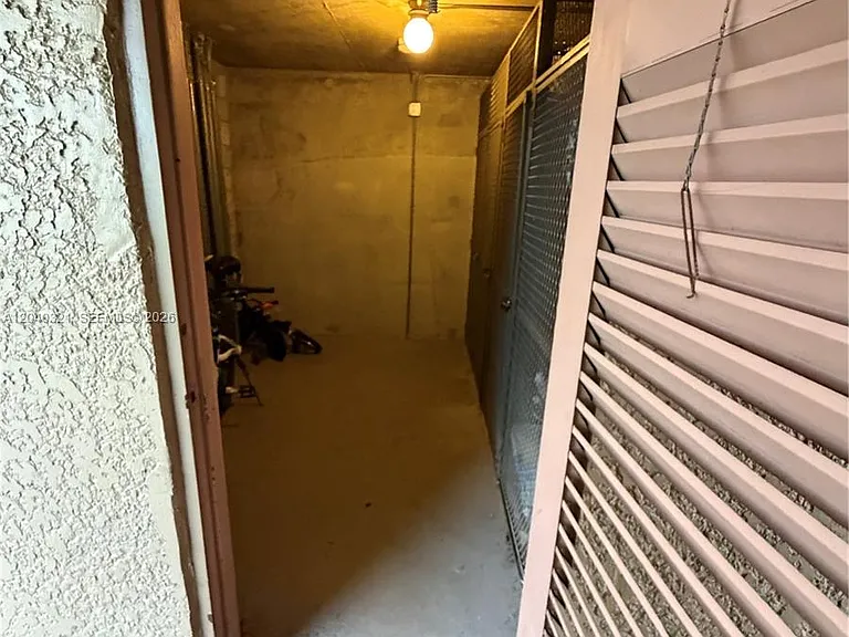 4550 NW 18th Ave #606 — Photo 30