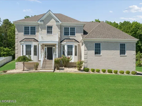 12 Monarch Path, Morganville, NJ 07751