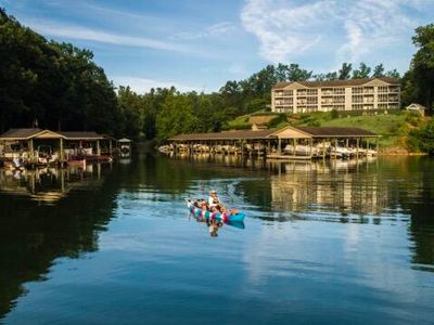 200 Bay Shore Dr #102, Moneta, VA, 24121