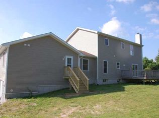 641 Wyassup Rd, North Stonington, CT 06359