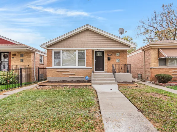 2211 W 81st Pl, Chicago, IL 60620