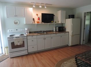 7 H Wave Crst, East Boothbay, ME 04554