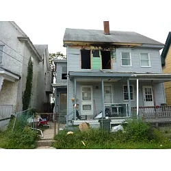 230 S 4th St photo 1