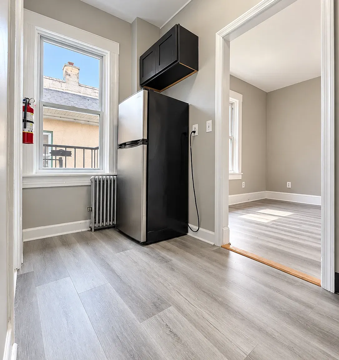 Studio, 600 sqft, $1,425 — Photo 3