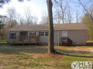 11772 Fogg Lake Rd, Montague, MI 49437