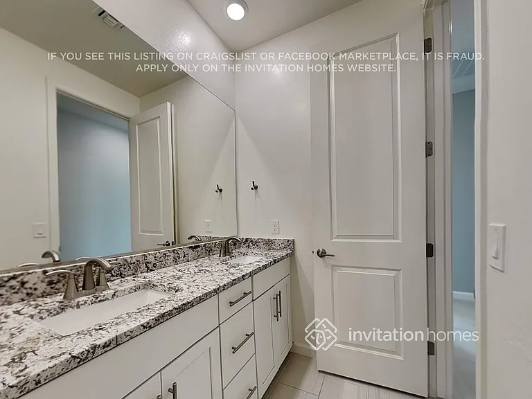 354 W Rainbow Bridge Ln — Photo 16