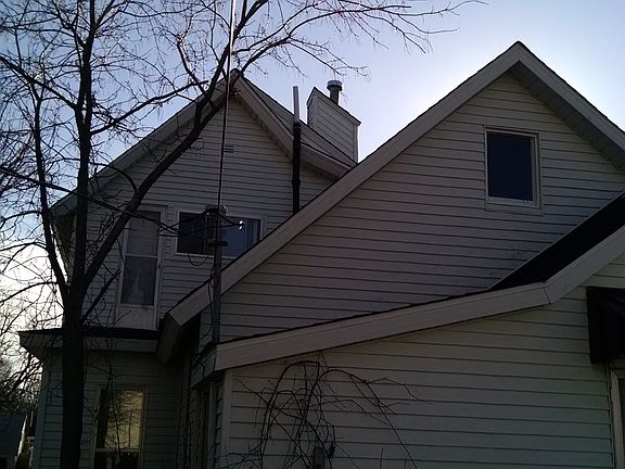 5th image of 211 E Houghton Ave