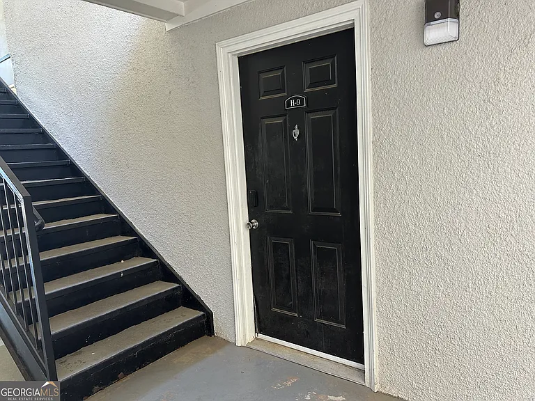 1150 Collier Rd NW #H9 — Photo 3