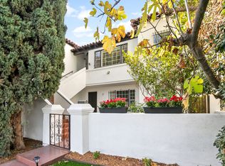 229 And 231 S. Doheny Dr, Beverly Hills, CA 90211