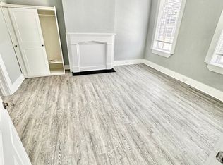 29 S Jefferson St #B, Petersburg, VA 23803